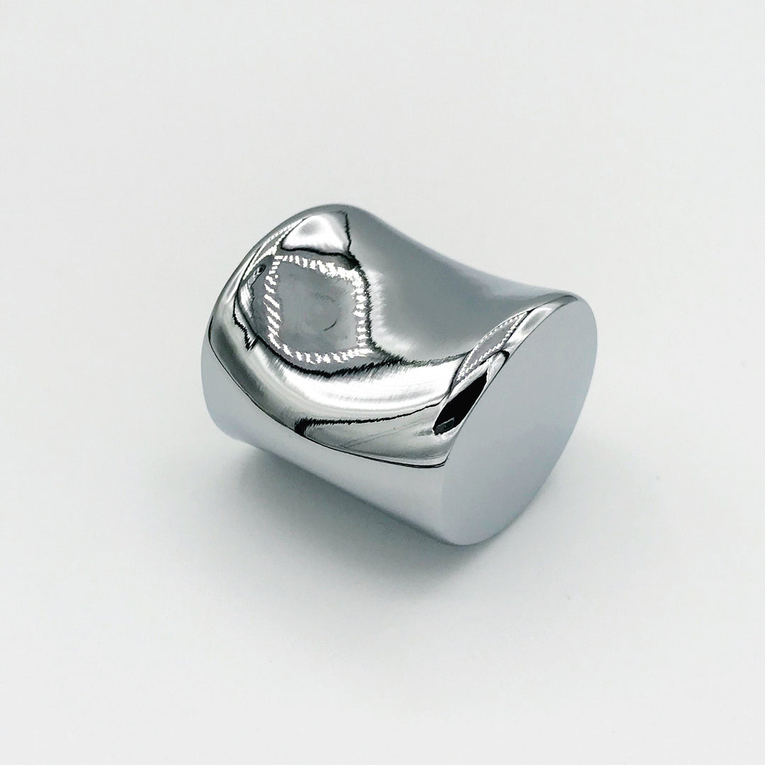 Oval "Novel" Brass, Chrome, Nickel, Matte Black Cabinet Knob