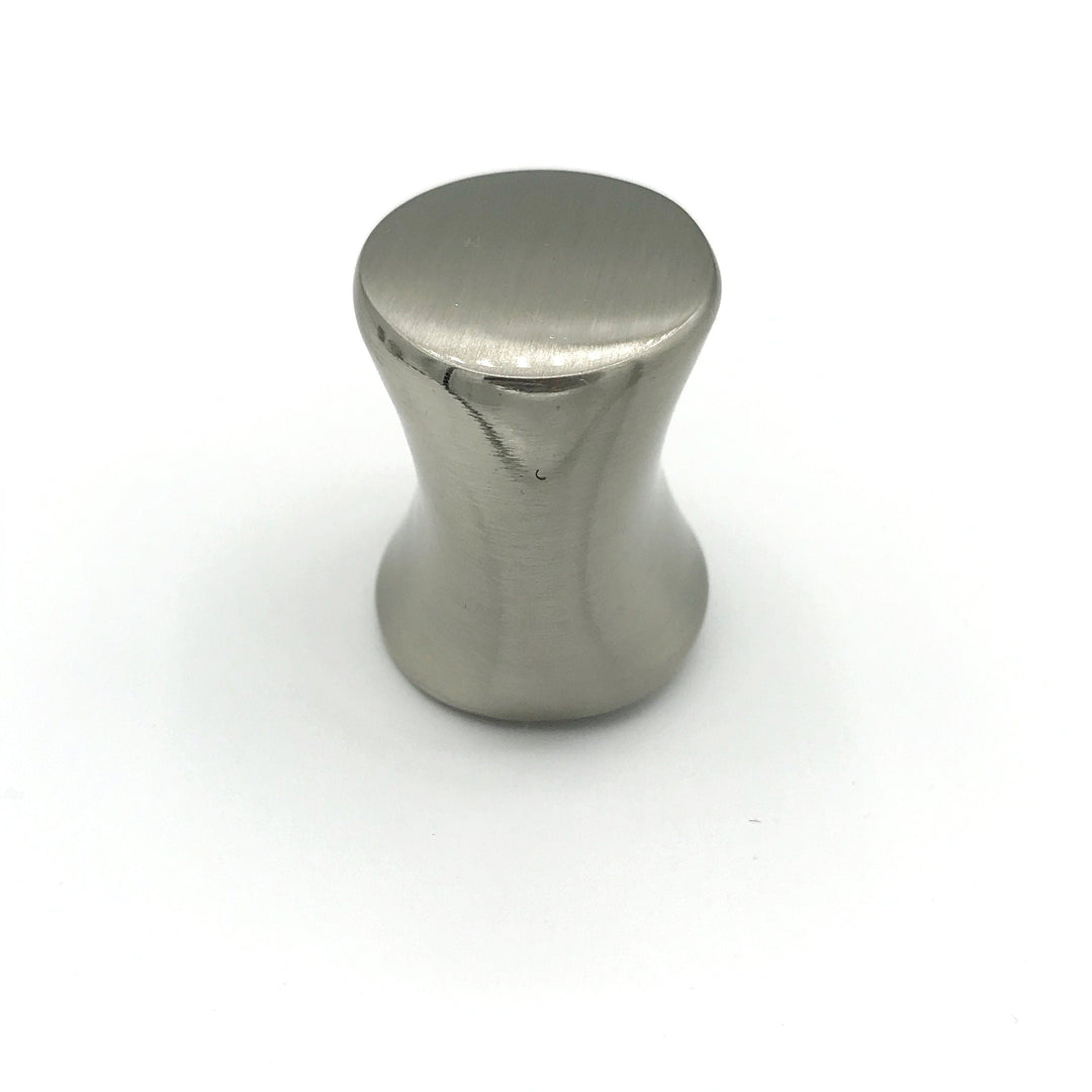 Oval "Novel" Brass, Chrome, Nickel, Matte Black Cabinet Knob