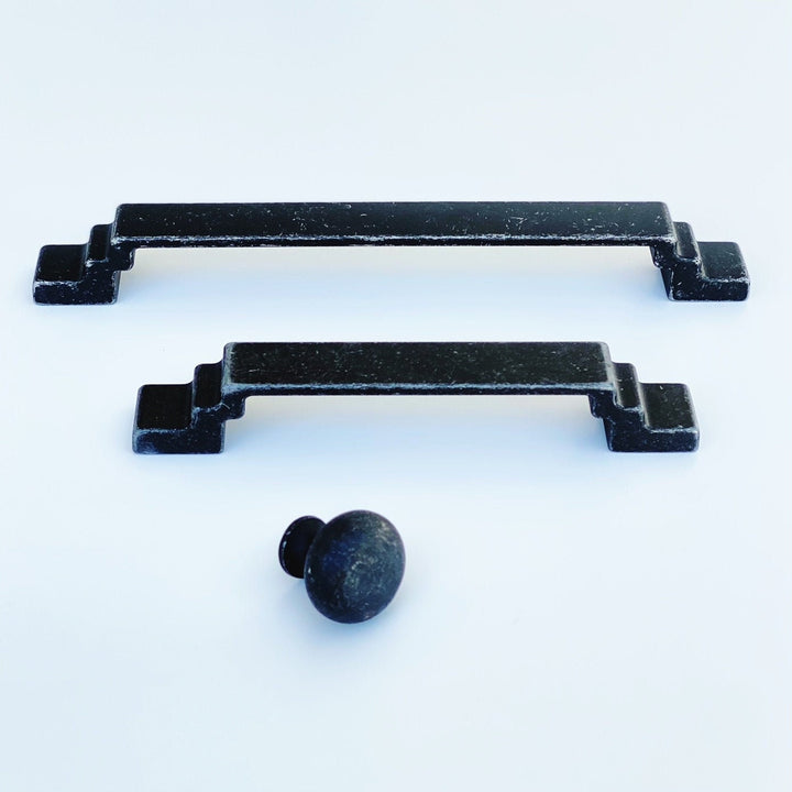 Distressed Iron Scala Handles Drawer Knobs & Pulls, Cabinet Handles, Modern Cabinet Hardware Farmhouse Drawer Pull