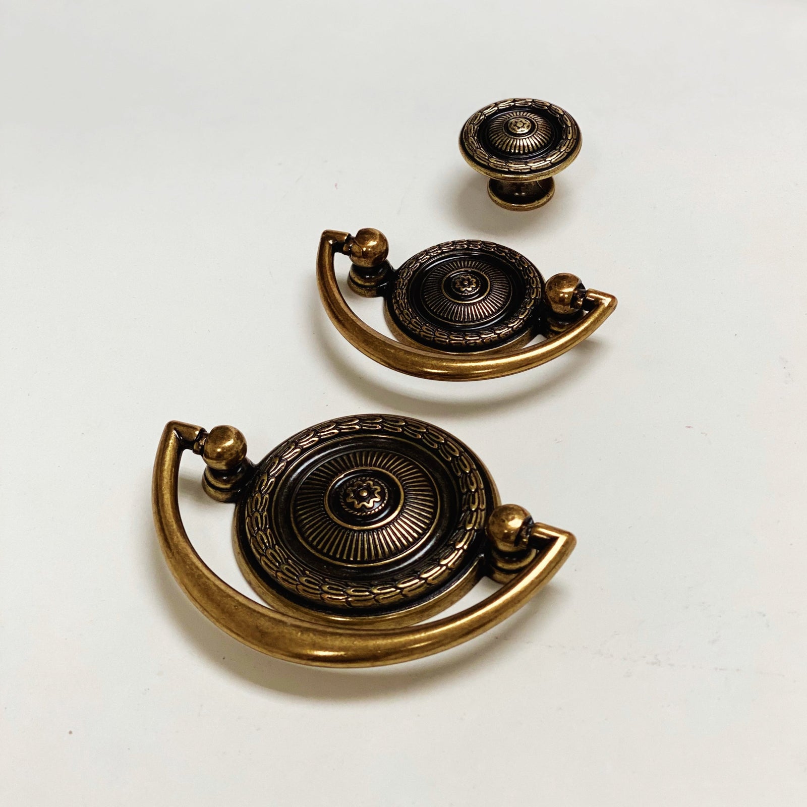 Circle Bail Ring Pull and Knob in Antique Brass Drawer Cabinet  Hardware - Purdy Hardware - 
