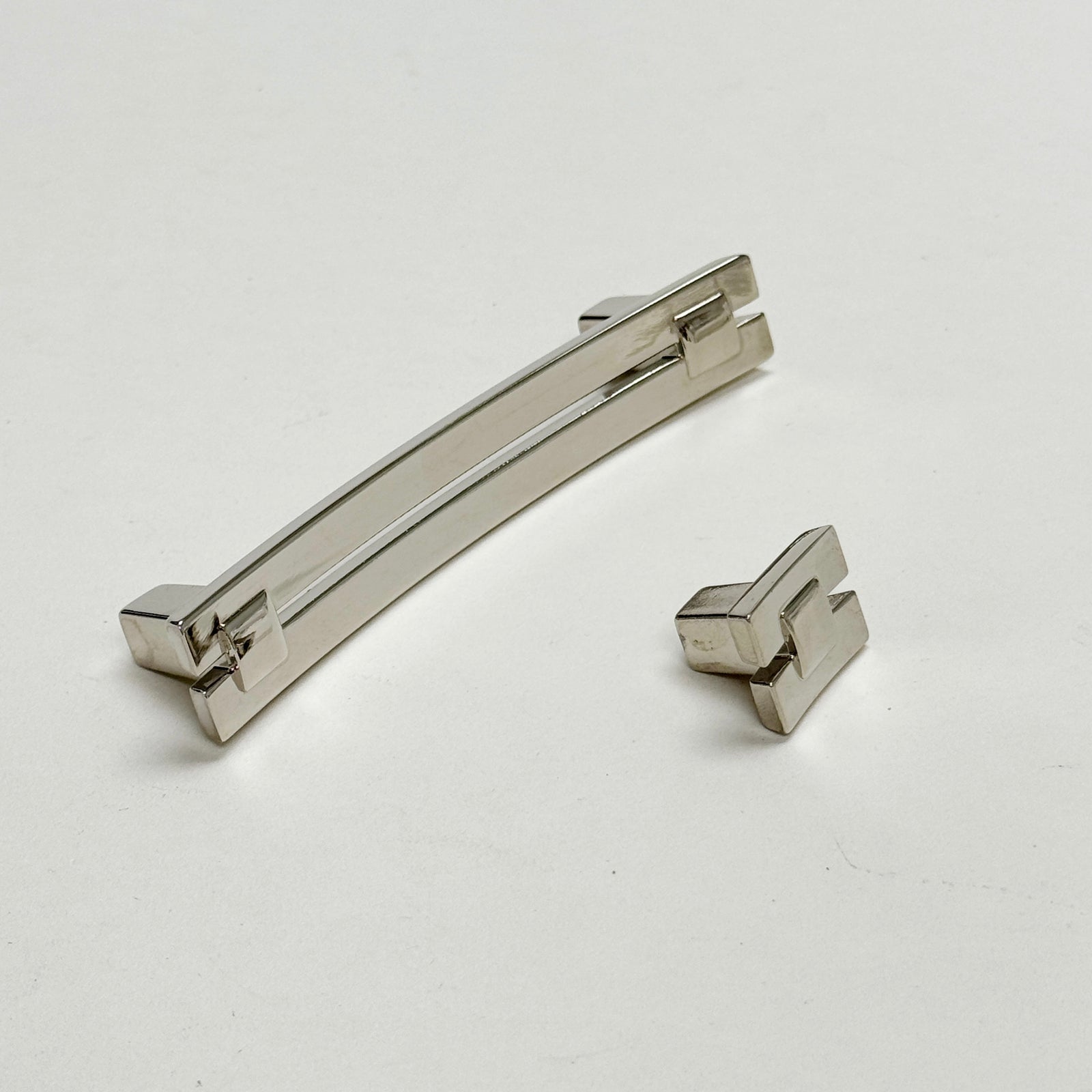 Polished Nickel "Ori" Cabinet Knobs and Pull - Purdy Hardware - 