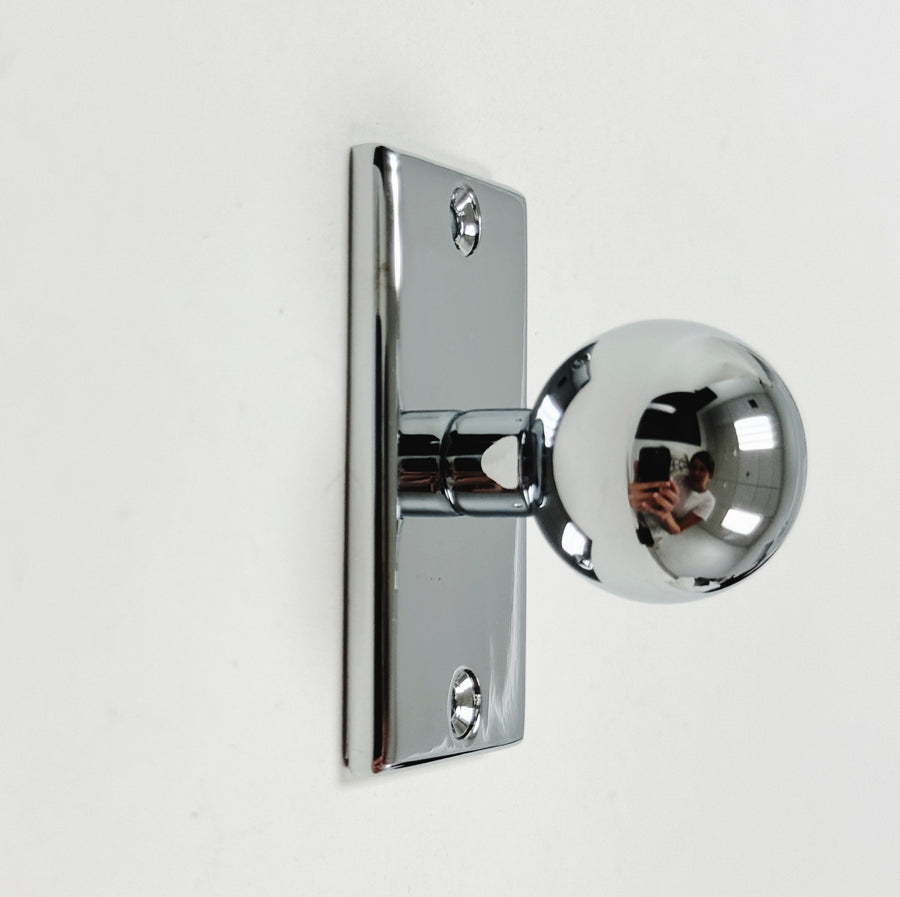 Polished Chrome Backplate Cabinet Knob "Besly" Cabinet Hardware - Purdy Hardware - Knbos