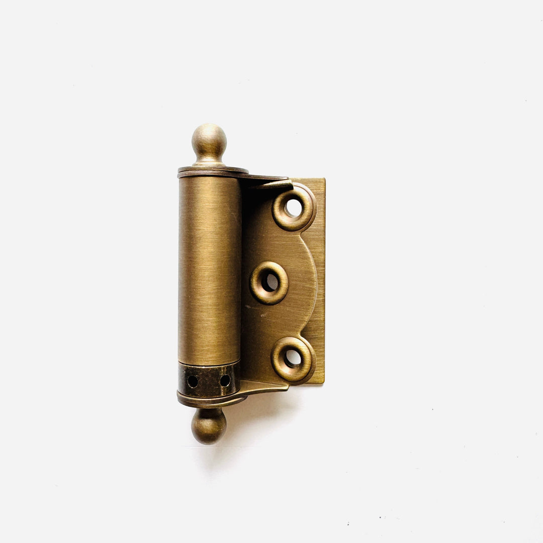 Antique Brass Finish  Brass Half Surface Spring Door Hinge with Ball-Tips