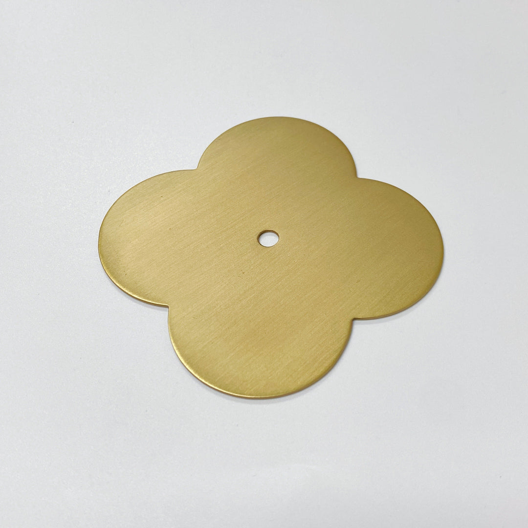 Brass "Clover" Base Plate for Cabinet Knobs | Backplate - Purdy Hardware - 