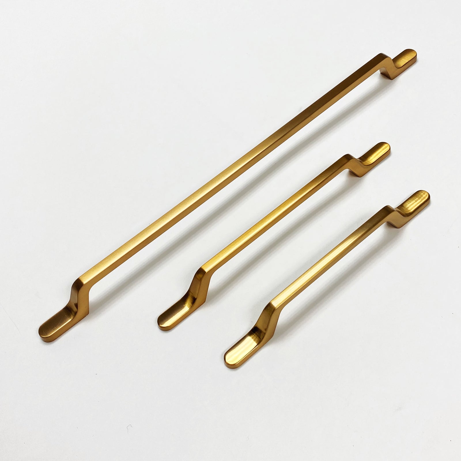 Old  Gold Brush Style 52" Rectangular Drawer and cabinets Pulls - Purdy Hardware - 