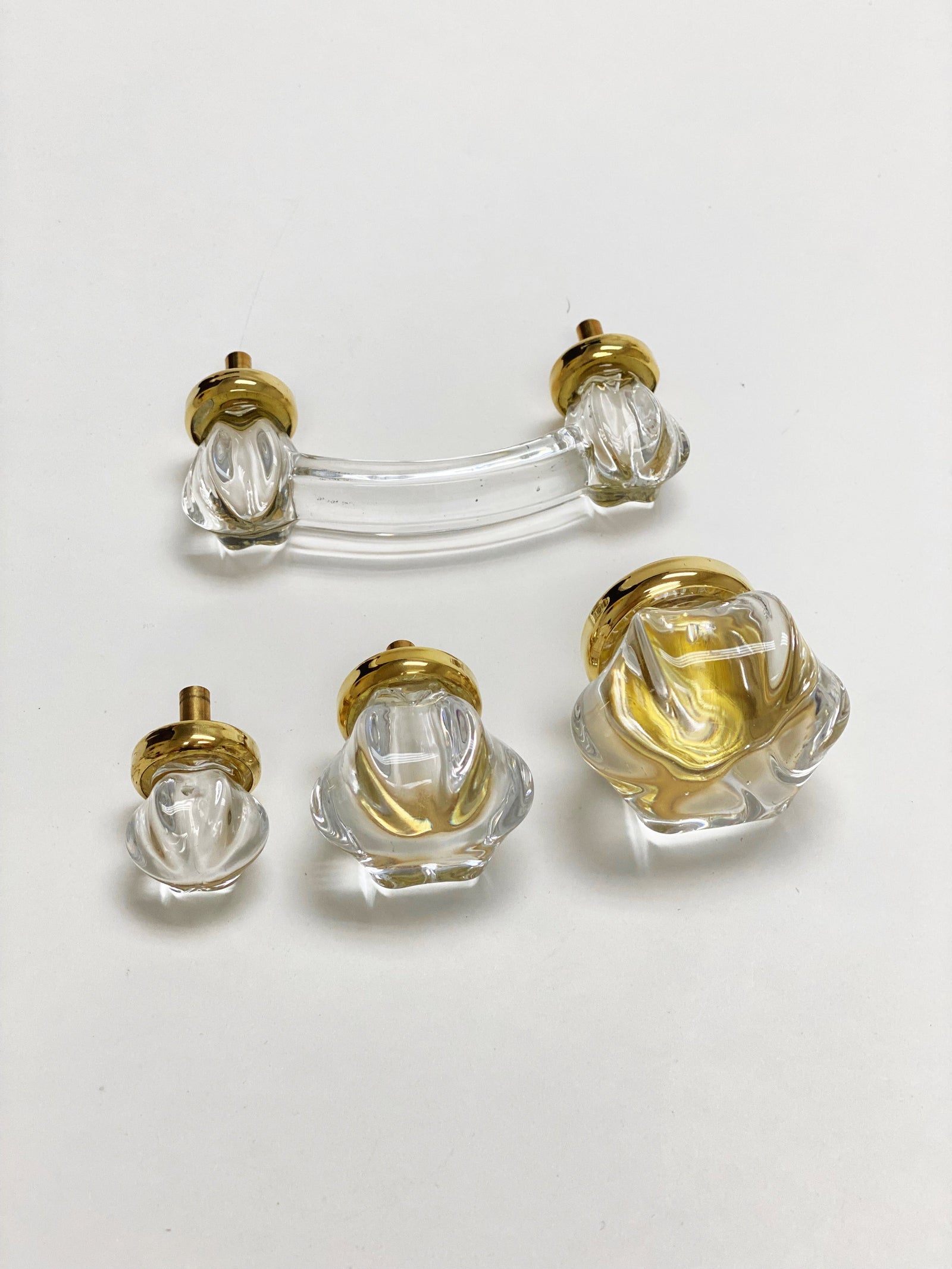 Unlacquered Polished Brass and Clear Glass Tulip Cabinet Knob and Drawer Pull - Purdy Hardware - 