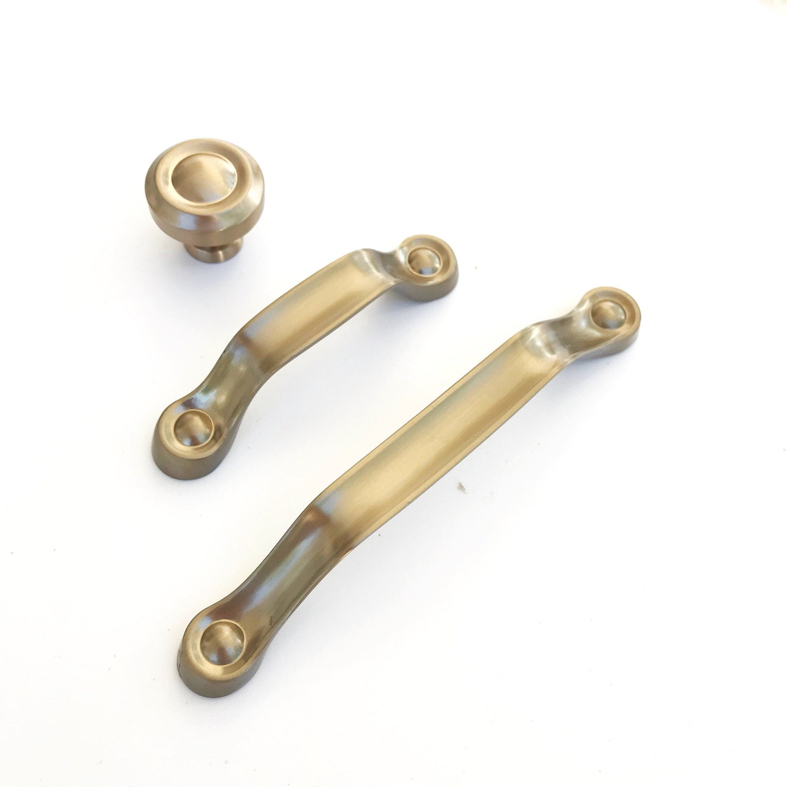 Champagne Bronze "Izzy" Transitional Cabinet Drawer Pull, Modern Cabinet Hardware Farmhouse Drawer Pull